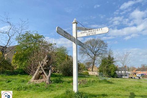 2 bedroom bungalow for sale, Stretton On Fosse, Moreton-in-marsh