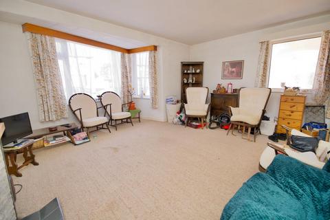 3 bedroom semi-detached house for sale, Gleneagles Road