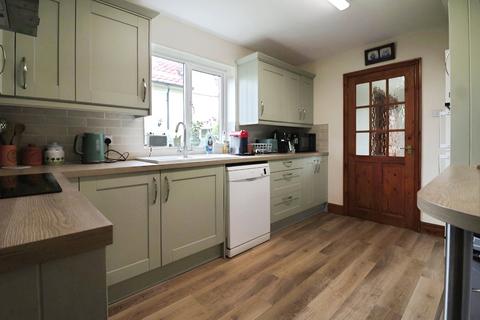 3 bedroom detached house for sale, High Street, Wicklewood, Wymondham, Norfolk, NR18