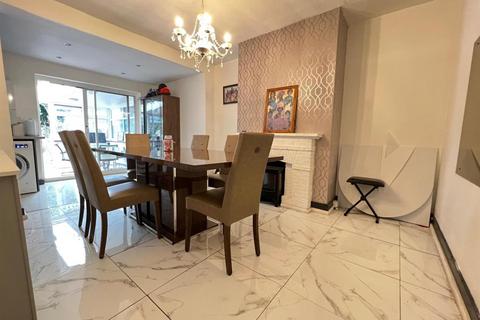 undefined, Cranleigh Gardens, Barking