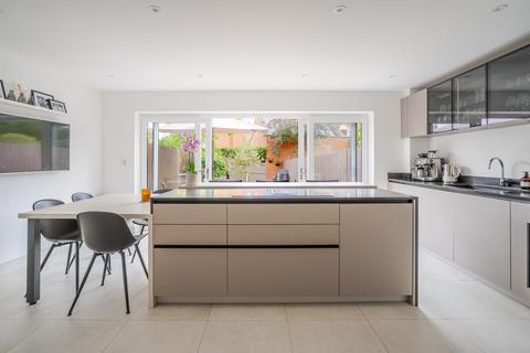 4 bedroom house for sale, Longbourn, Windsor