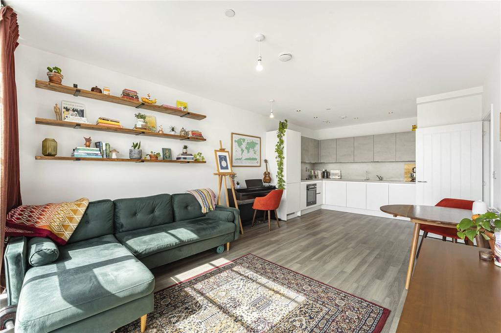Reception/Kitchen