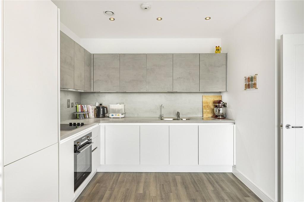 Reception/Kitchen