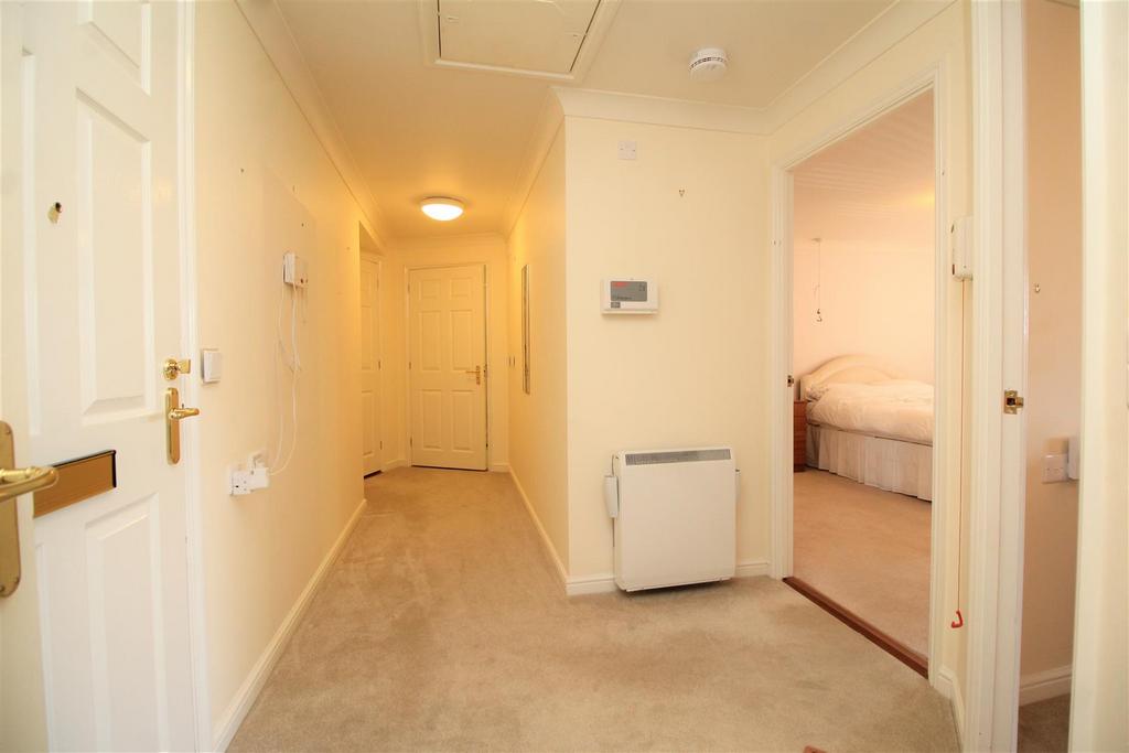 Hall.jpg
