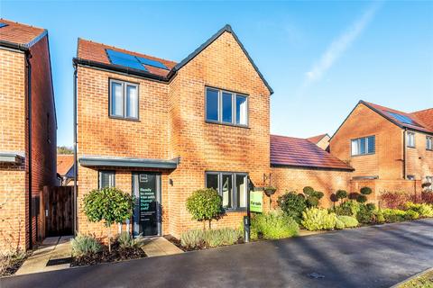 undefined, Swift Close, Surrey GU22