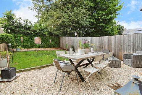 11 Cathedral Meadows, Ripon, HG4 1FJ