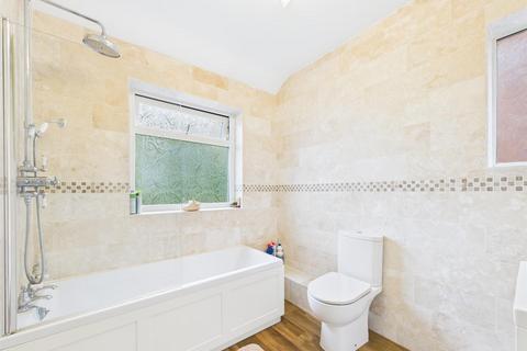 34 Ivanhoe, Whitley Bay, NE25 9AW