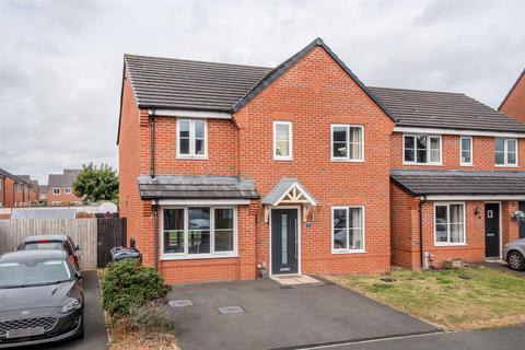 undefined, Terrier Grove, Leyland