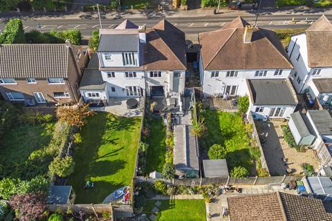 3 bedroom semi-detached house for sale, Coulsdon Road, Coulsdon