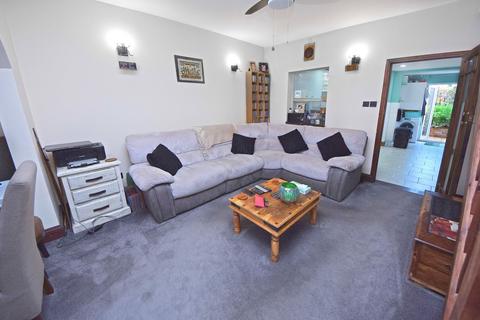 4 bedroom terraced house for sale, Warwick Road, Banbury OX16