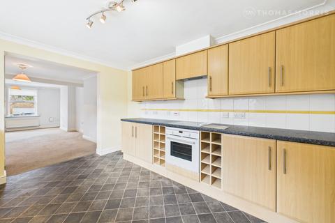 2 bedroom semi-detached house to rent, New Road, Huntingdon PE26