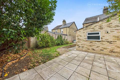 2 bedroom semi-detached house to rent, New Road, Huntingdon PE26