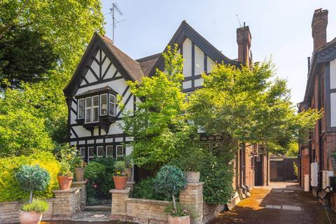 undefined, Vale Close, Maida Vale, London, W9