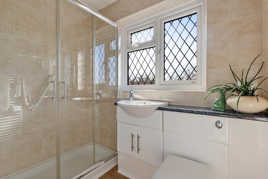 A20 - 9 Fox Tor Close, Paignton - 250821