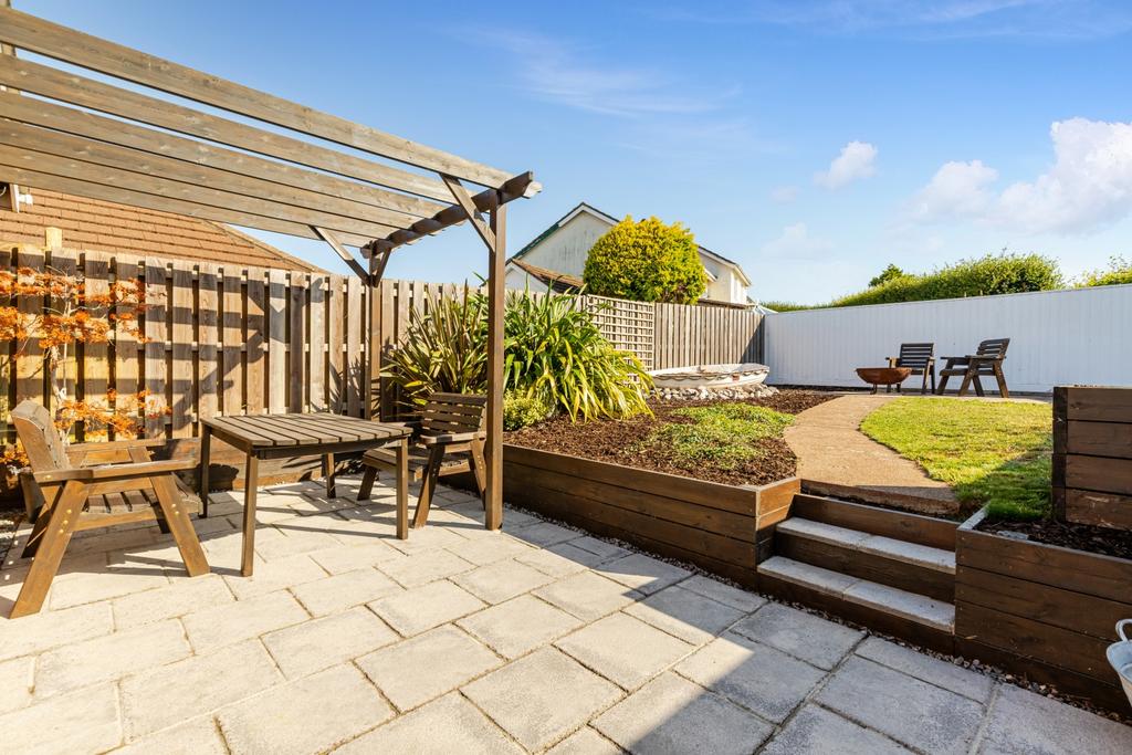 A09 - 9 Fox Tor Close, Paignton - 250821