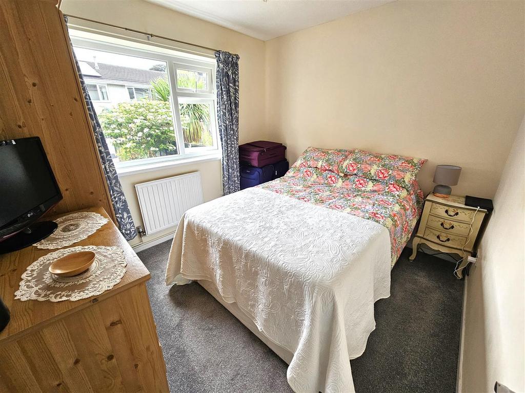 Bedroom.jpg
