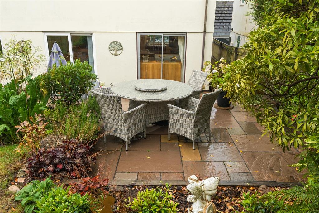 Cole Lane Garden..jpg