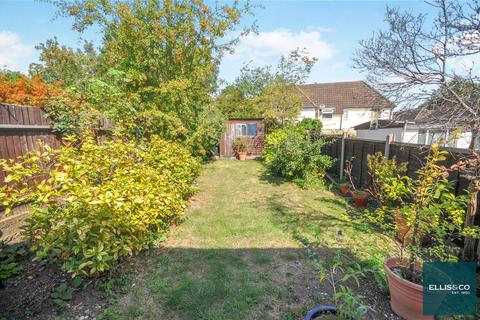 27 Woodgrange Avenue, London, N12 0PT