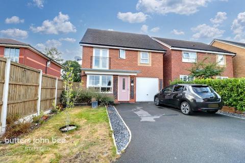 4 bedroom detached house for sale, Dorney Close, Stone