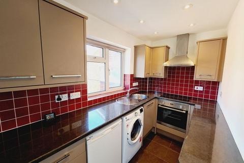 Studio for sale, Millside Court, Great Bookham KT23