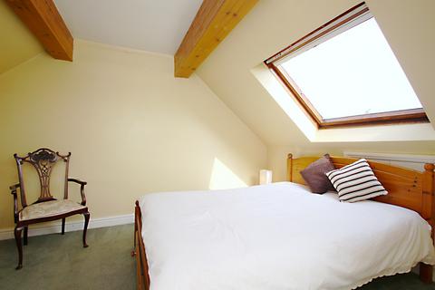 2 bedroom apartment to rent, Varsity Place, OX1