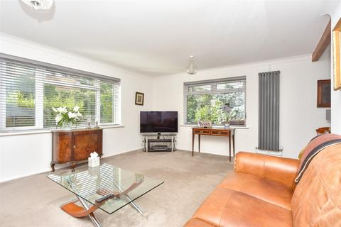 3 bedroom detached bungalow for sale, Goddings Drive, Rochester ME1