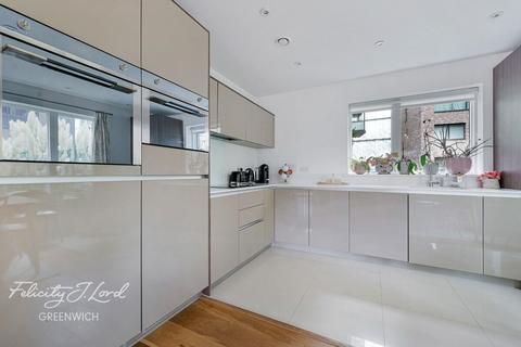 Peartree Way, North Greenwich, SE10