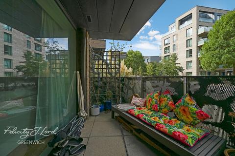 Peartree Way, North Greenwich, SE10