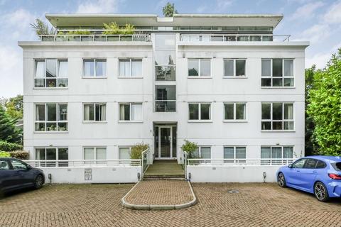 Queensmere Road, London SW19