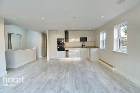 3 bedroom maisonette for sale, Lordship Lane, London