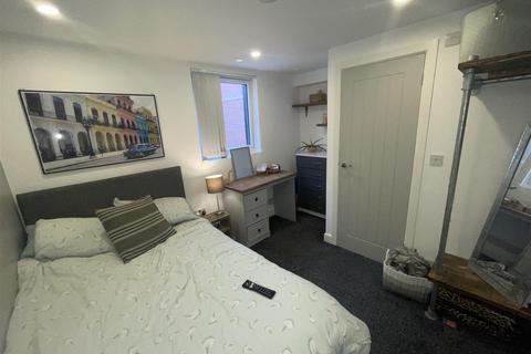 1 bedroom in a house share to rent, Vecqueray Street, Stoke, Coventry