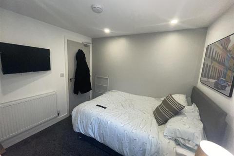 1 bedroom in a house share to rent, Vecqueray Street, Stoke, Coventry