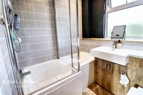 3 bedroom semi-detached house for sale, Baywood Close, Stafford