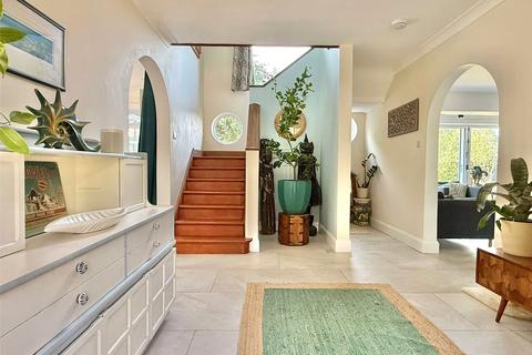 5 bedroom detached house for sale, Park Lane, Milford on Sea, Lymington, Hampshire, SO41