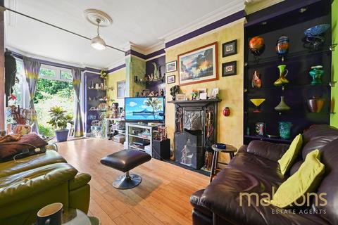 undefined, Quadrant Road, Thornton Heath CR7