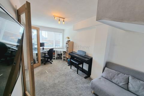 25 Llys Ceirios, Coity, Bridgend, CF35 6QB