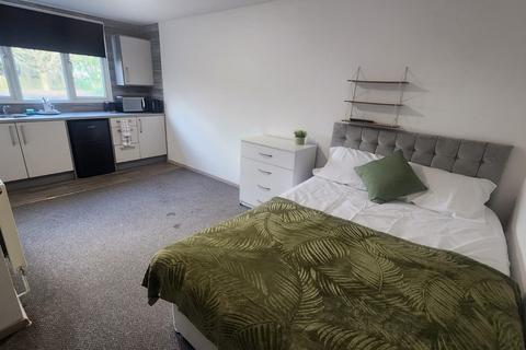 undefined, Room 1 110 risby  Risby Bretton, Peterborough, Cambridgeshire