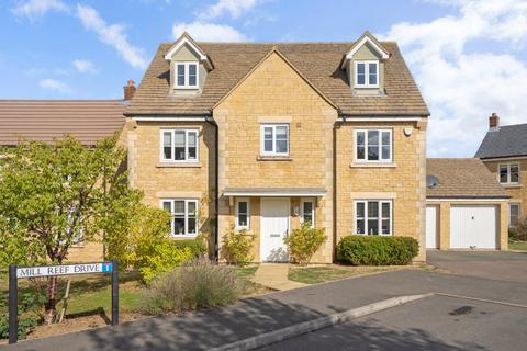 Mill Reef Drive, Prestbury, Cheltenham, Gloucestershire, GL52