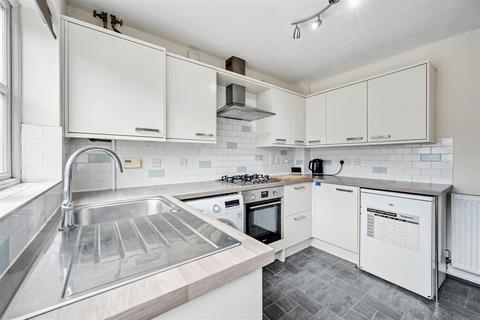 2 bedroom end of terrace house for sale, Spring Close, Wirksworth DE4