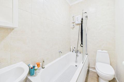 1 bedroom flat for sale, 74 Rowlands Road, Worthing, BN11 3JU