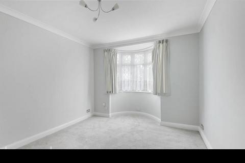 undefined, Pams Way, Epsom, KT19