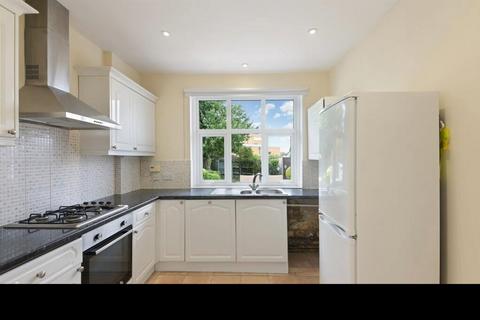 undefined, Pams Way, Epsom, KT19