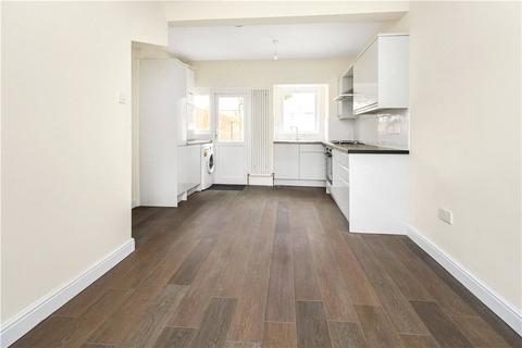 10 Coteford Street, London, SW17 8PB