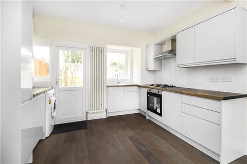 10 Coteford Street, London, SW17 8PB
