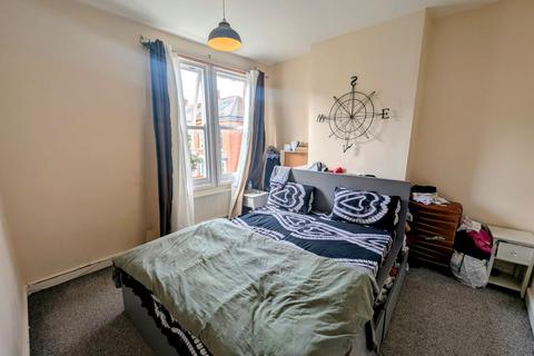 2 bedroom terraced house for sale, Woodbine Avenue, Leicester LE2