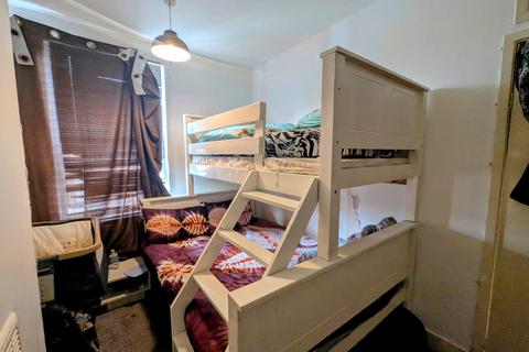 2 bedroom terraced house for sale, Woodbine Avenue, Leicester LE2