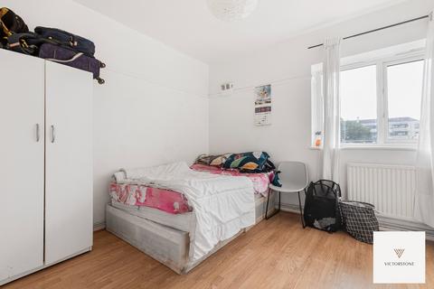 2 bedroom flat for sale, Bredel House, London, E14