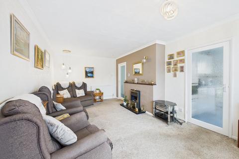 9 Badgers Walk, Northampton, NN2 8AU