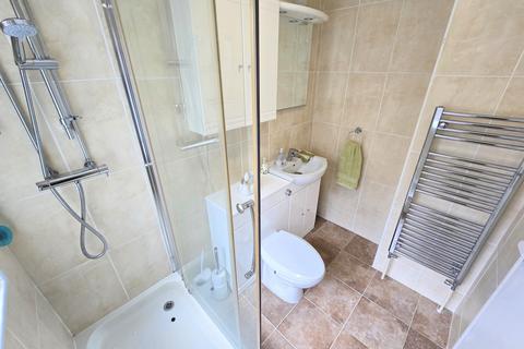 9 Badgers Walk, Northampton, NN2 8AU
