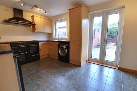 3 bedroom detached house for sale, Padstow Close, Crewe